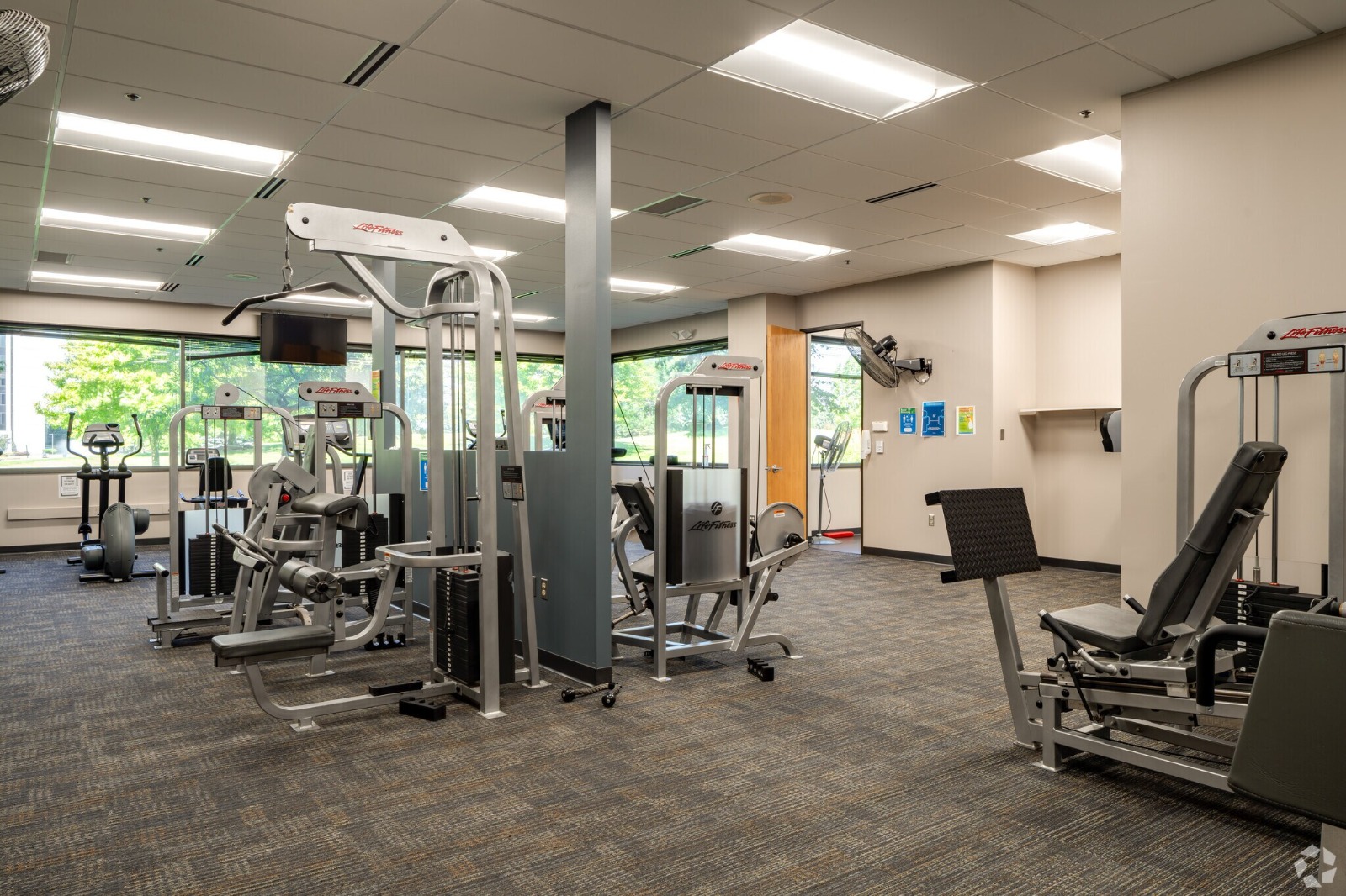 Fairlane Office Center North Empire